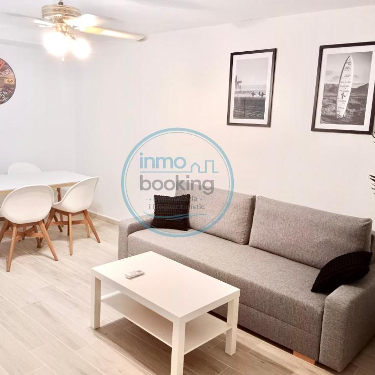 Beach Formentor salou - Two-Bedroom Apartment with Terrace - 8