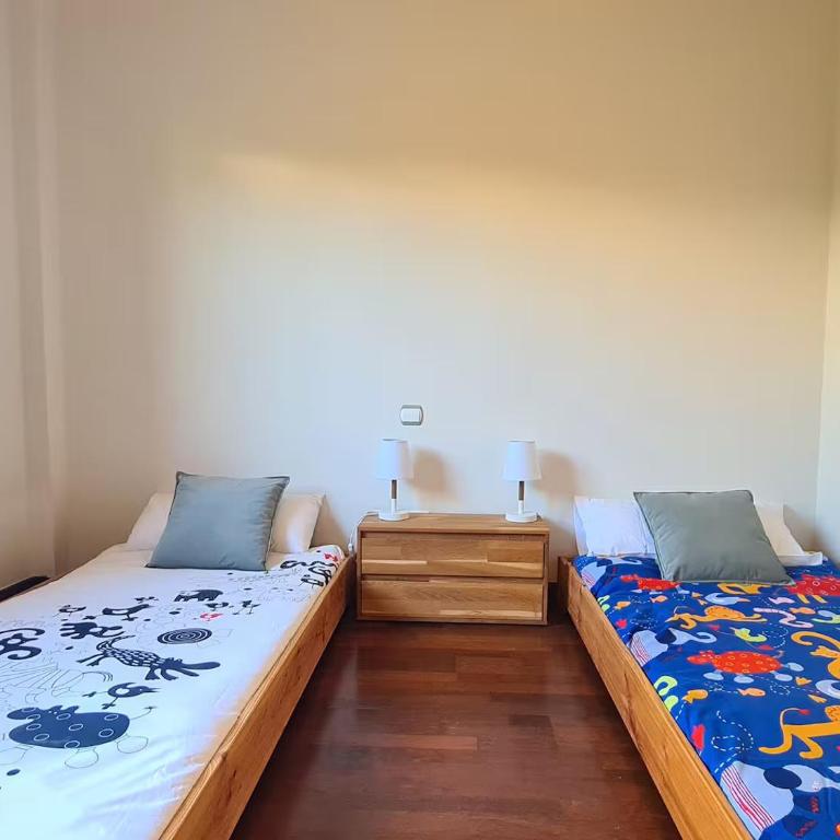 Oceanfront home Parking Wi-Fi AC Barbecue Garden - Three-Bedroom Townhouse - 22