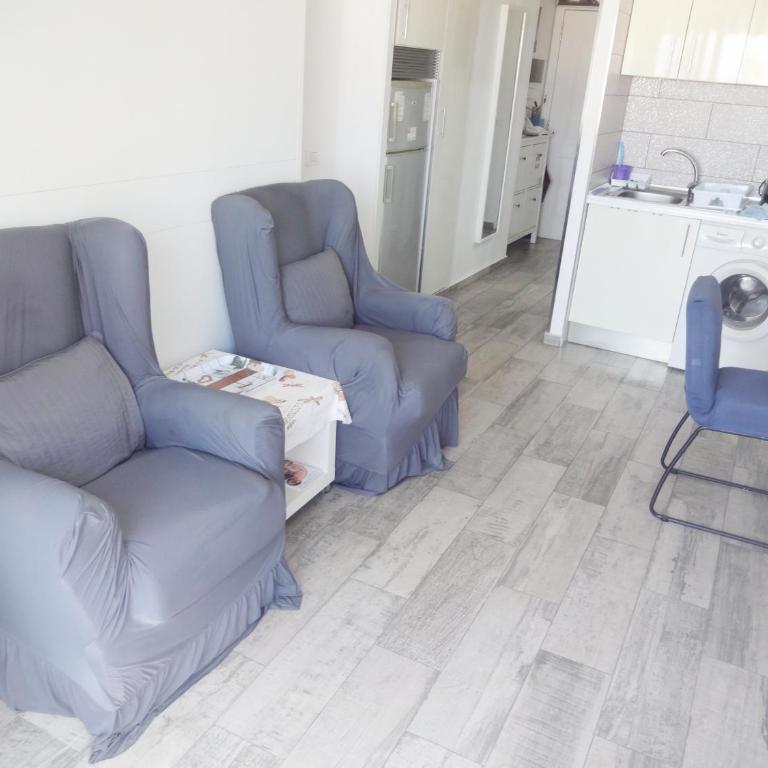 Sunset apartment with sea view and free WIFI in the heart of Las Americas - One-Bedroom Apartment - 14