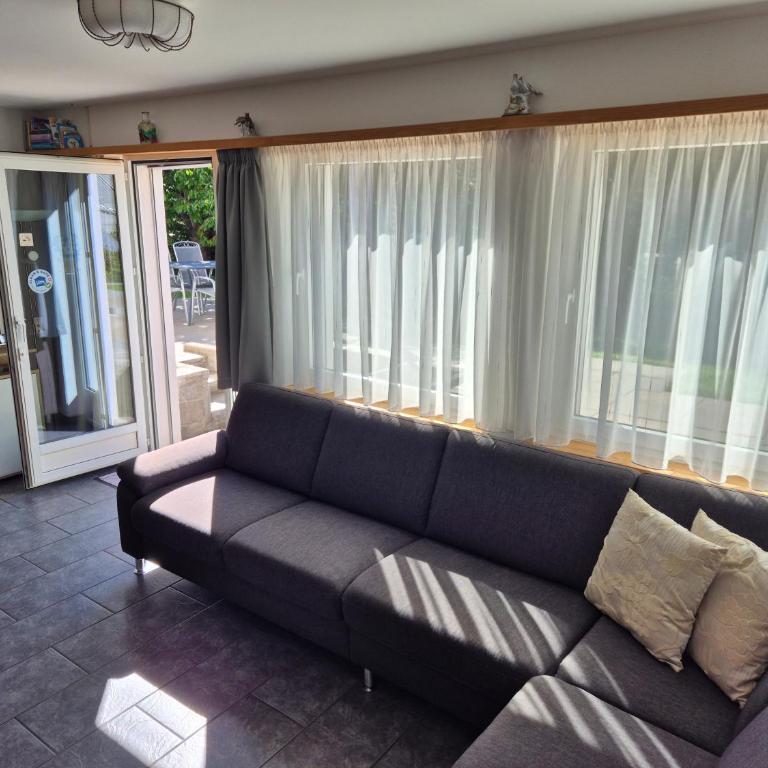 Chasa Aquileia Engadin Scuol - Bergblick, 6 Pers, zentral, Terrasse, Gratisparken - Apartment mit Blick auf die Berge - 21