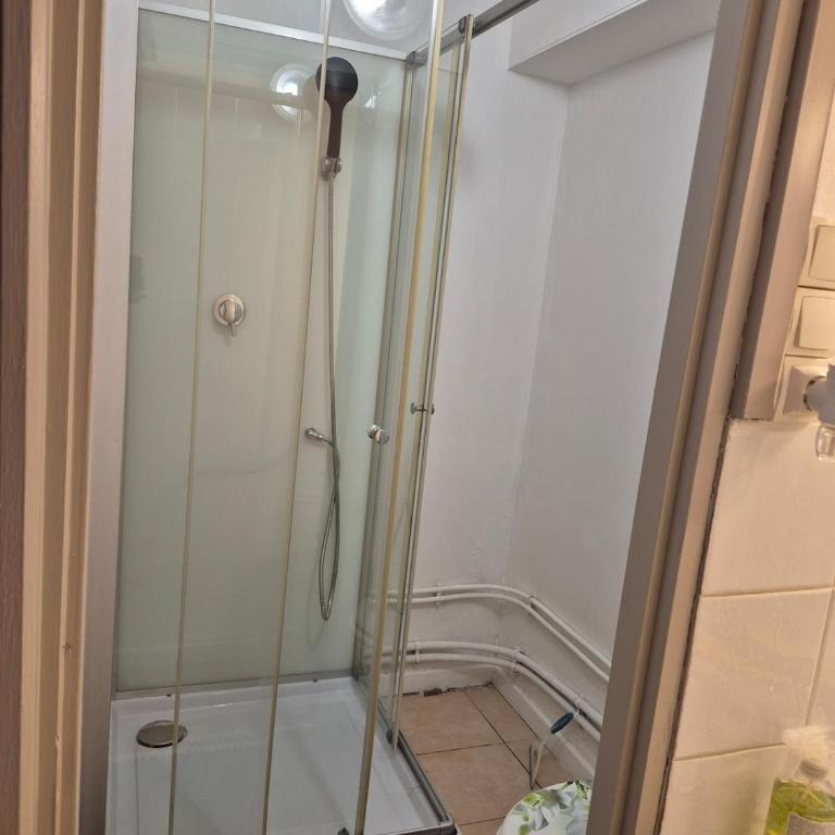 Charmant studio confort pour votre séjour - Appartement 1 Chambre - 2