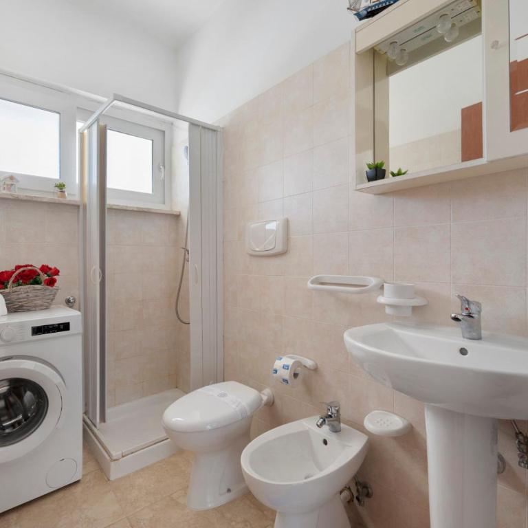 Dimora Riva Serena con Piscina - Casa con 2 Camere da Letto - 2