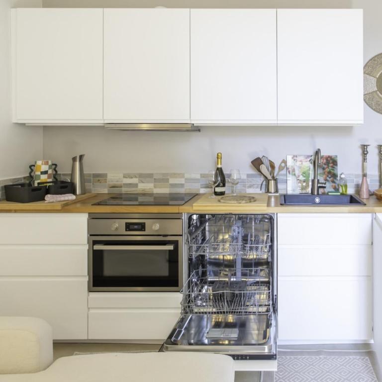 A9 Staywizus-3P Vieil Antibes 5 min Mer-AC-WIFI - Apartment - 2