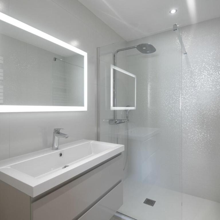 Maison Calypso Exklusive Villa direkt am See mit Whirlpool & Sauna - Ferienhaus - 7