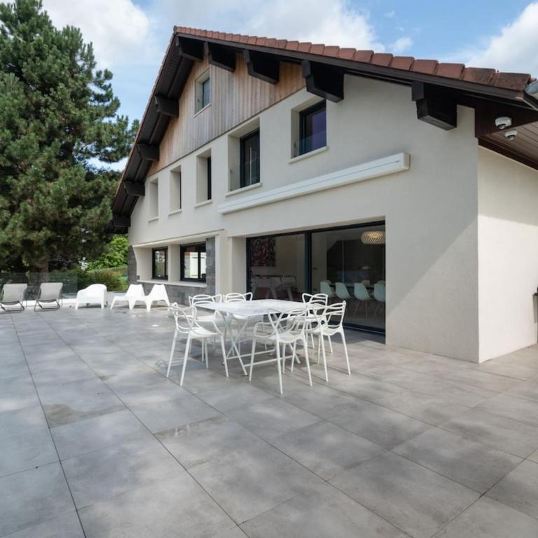 Maison Calypso Exklusive Villa direkt am See mit Whirlpool & Sauna - Ferienhaus - 14