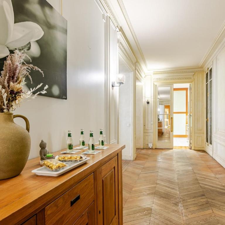 Beautiful 300 m - Apartment - 2