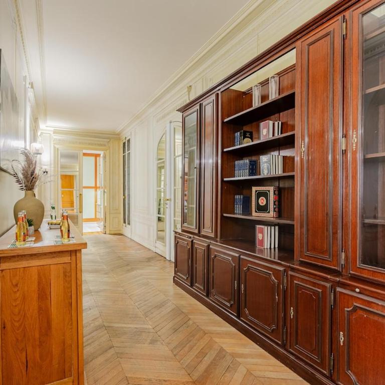 Beautiful 300 m - Apartment - 17