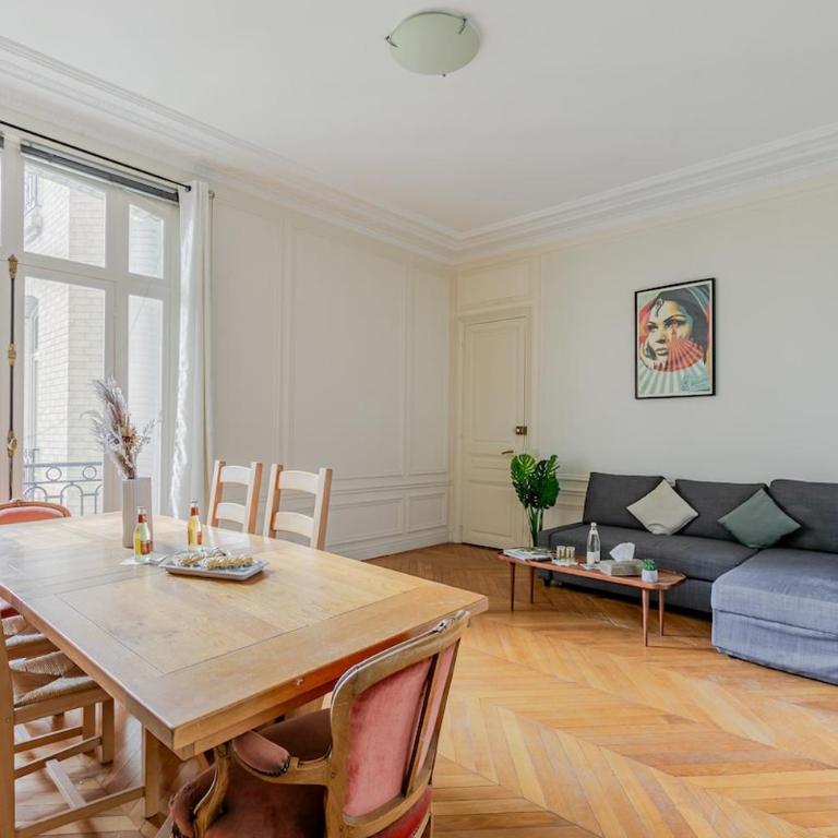 Beautiful 300 m - Apartment - 42