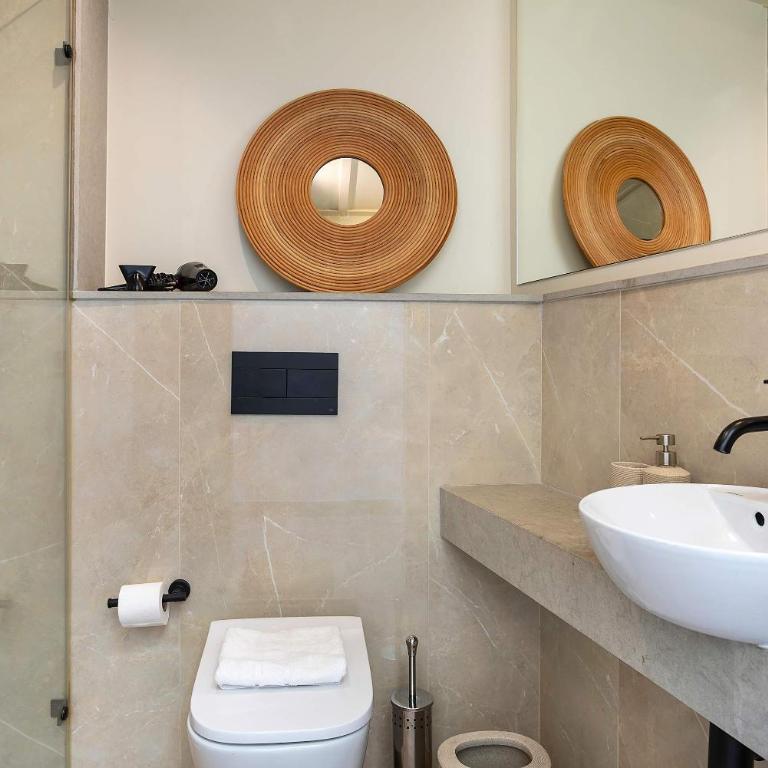 Genteel Home San Francisco Suites - Studio with Terrace and Views - 9