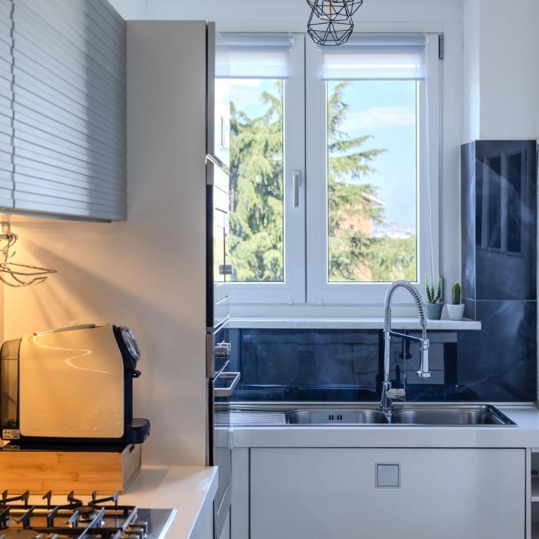 Allason Premium Skyline - One-Bedroom Apartment - 23
