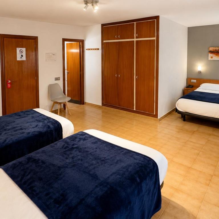 Hotel Casado - Habitación Familiar - 1