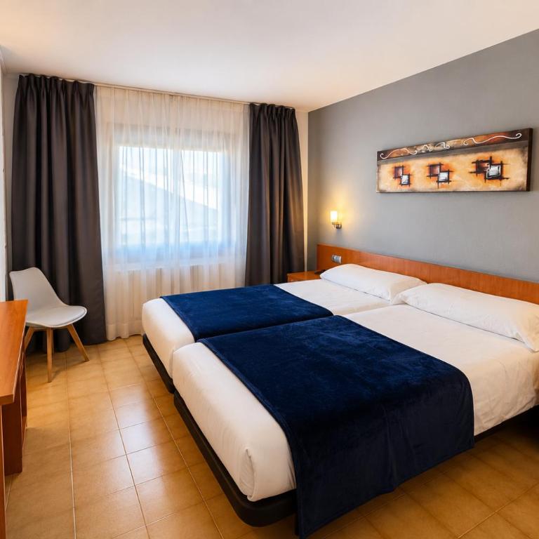 Hotel Casado - Habitación Doble - 1 o 2 camas - 6