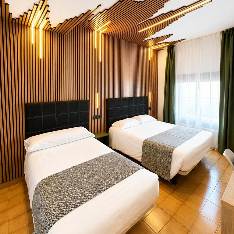 Hotel Casado - Habitación Familiar Grande - 5