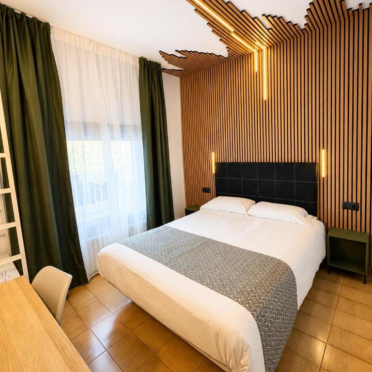 Hotel Casado - Habitación Familiar Grande - 7