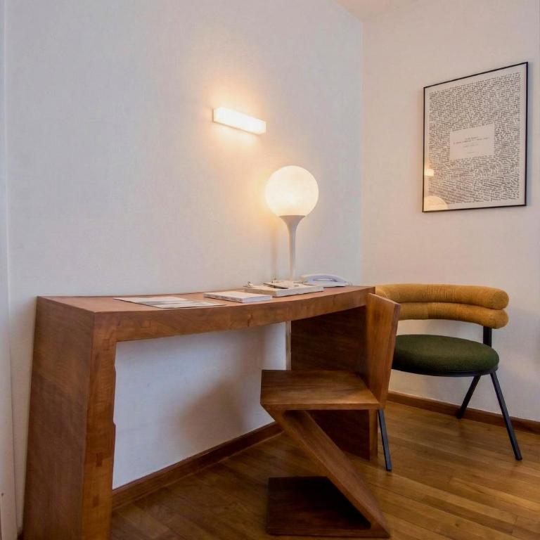 Hôtel La Pérouse - Chambre Club - 13