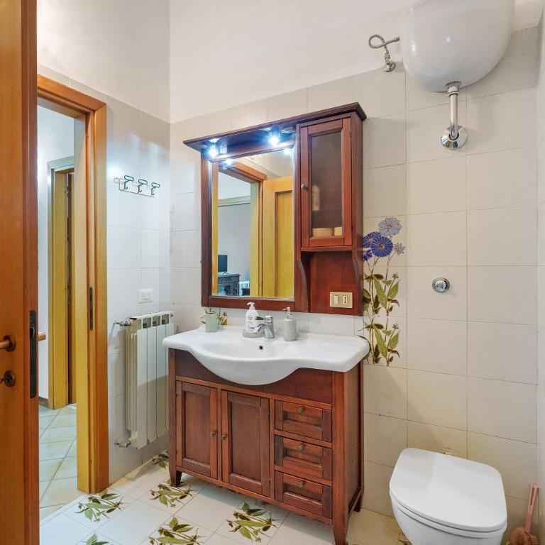 Le Tre Corone - Appartamento Deluxe con 2 Camere da Letto e Vista Giardino - 16