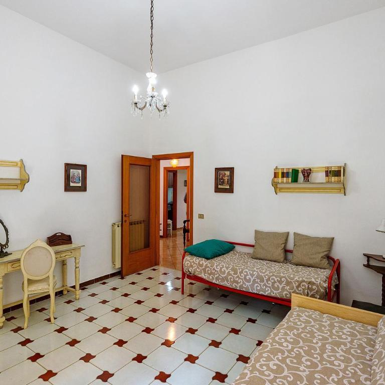 Le Tre Corone - Appartamento Deluxe con 2 Camere da Letto e Vista Giardino - 7
