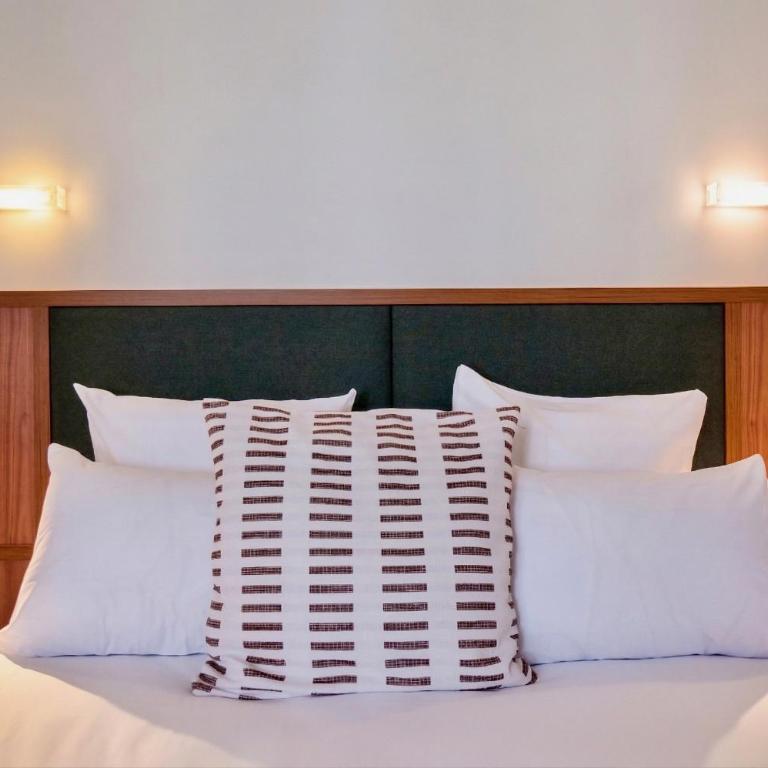 Hôtel La Pérouse - Chambre Triple - 2
