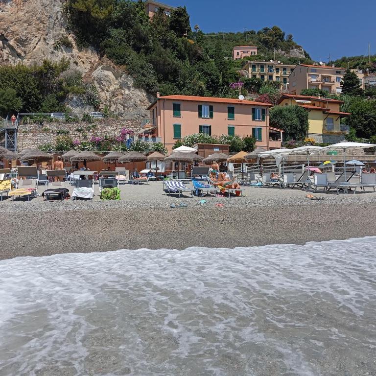 Orizzonte Blu Giardino sul Mare Finale Ligure - One-Bedroom Apartment - 26