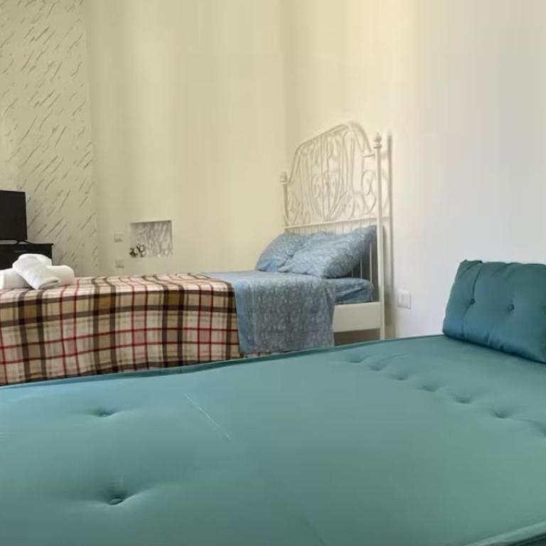Santa House - Camera Matrimoniale con Letto Supplementare - 3