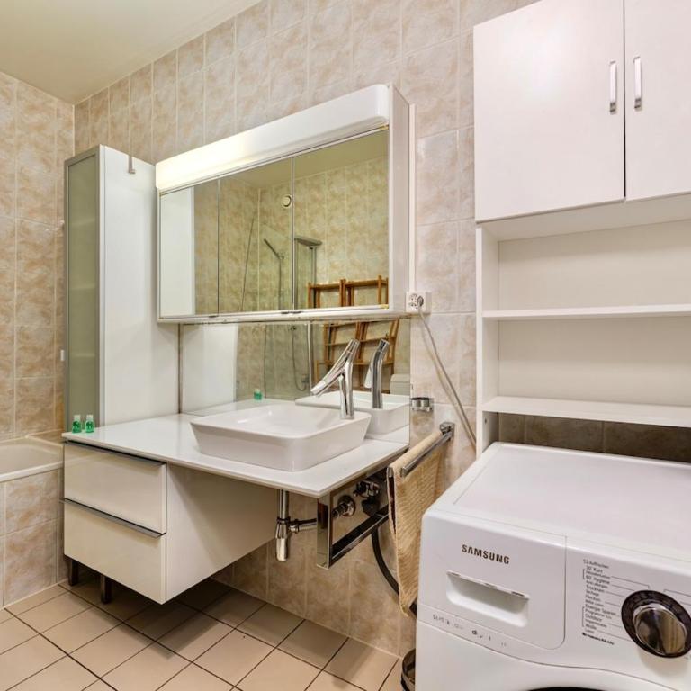 Large Terrace, 2-Bedroom Apartment in Geneva - Appartement 2 Chambres - 15