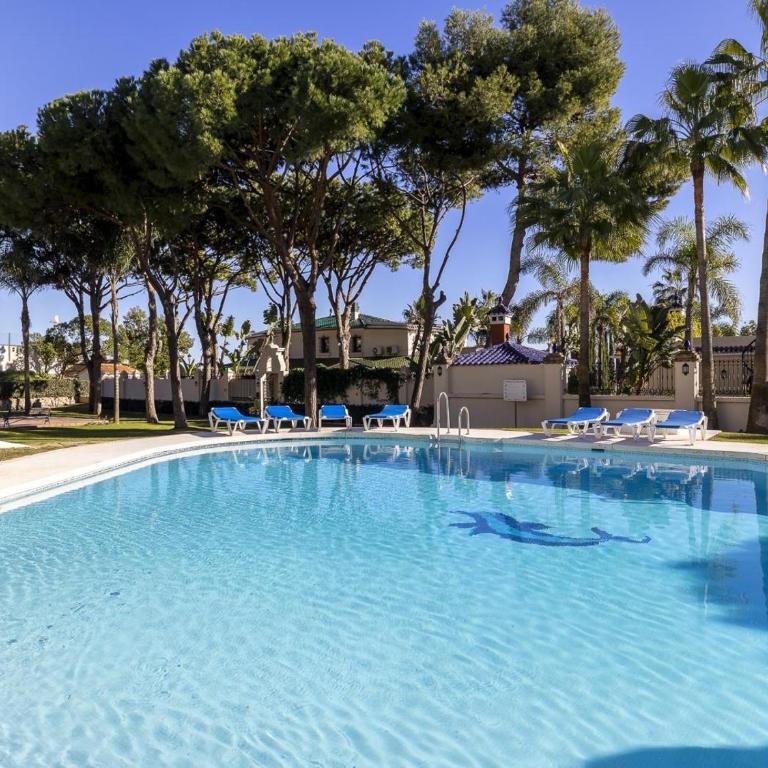 2 bdr Andalucía del Mar 8 b02 - Apartment - 14