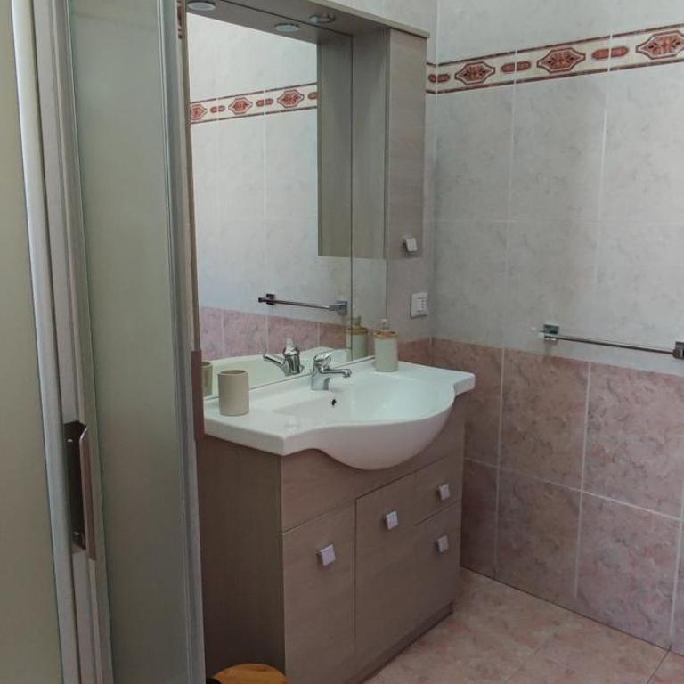 casa consolata e mimmo solo camere senza angolo cottura - Casa Vacanze - 12