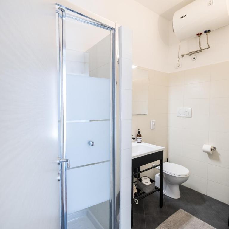 BG Stay - Camera Matrimoniale con Bagno Privato - 3