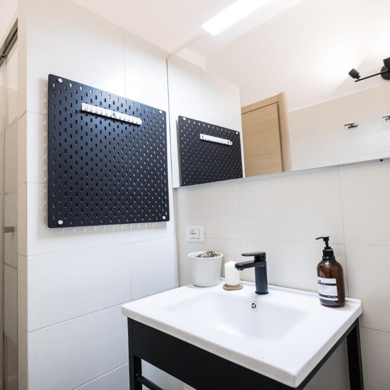 BG Stay - Camera Matrimoniale con Bagno Privato - 4