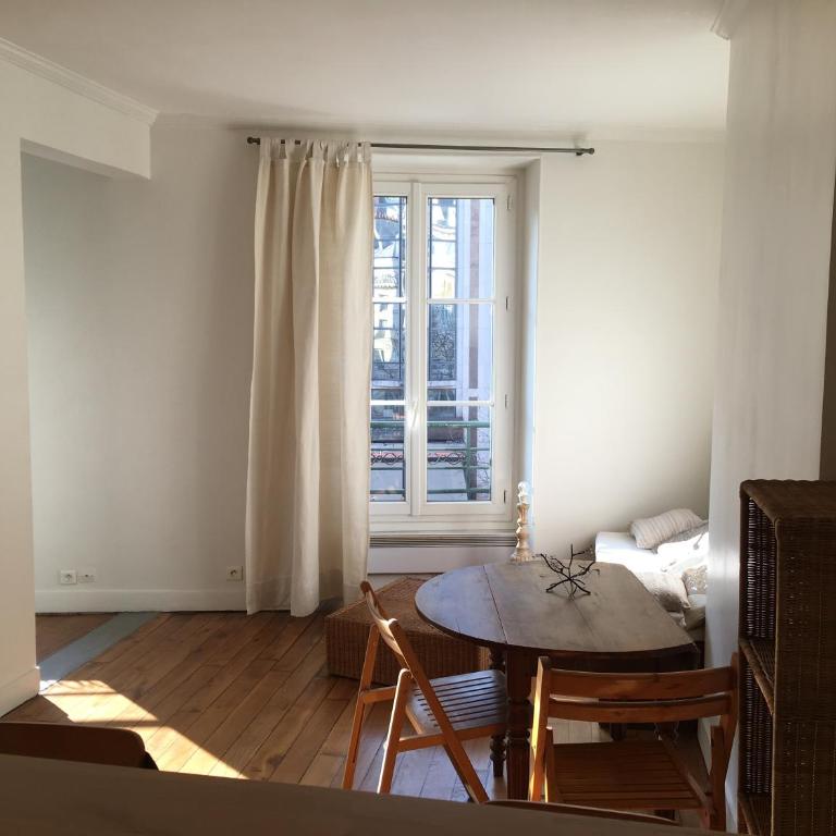 Charmant 2 pièces - Apartamento de 1 dormitorio - 4