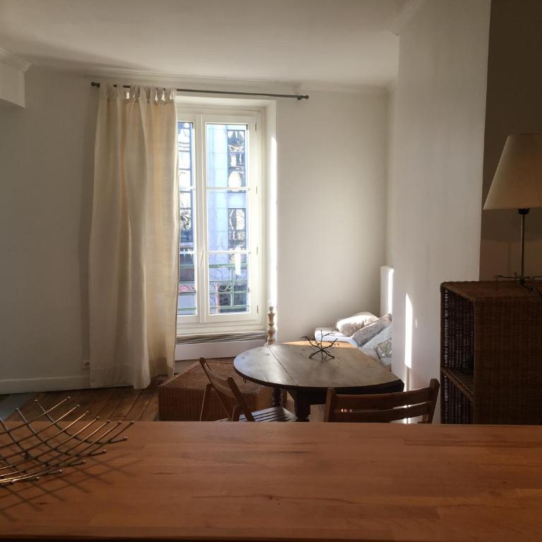 Charmant 2 pièces - Apartamento de 1 dormitorio - 7
