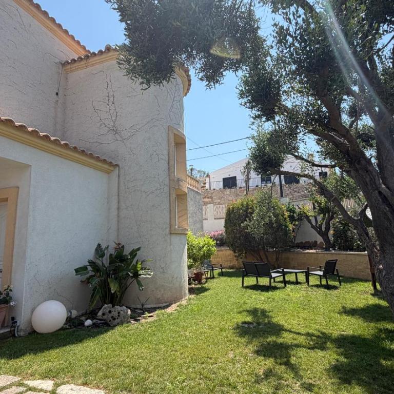 Bright villa with salt water pool - Villa con piscina privada - 38
