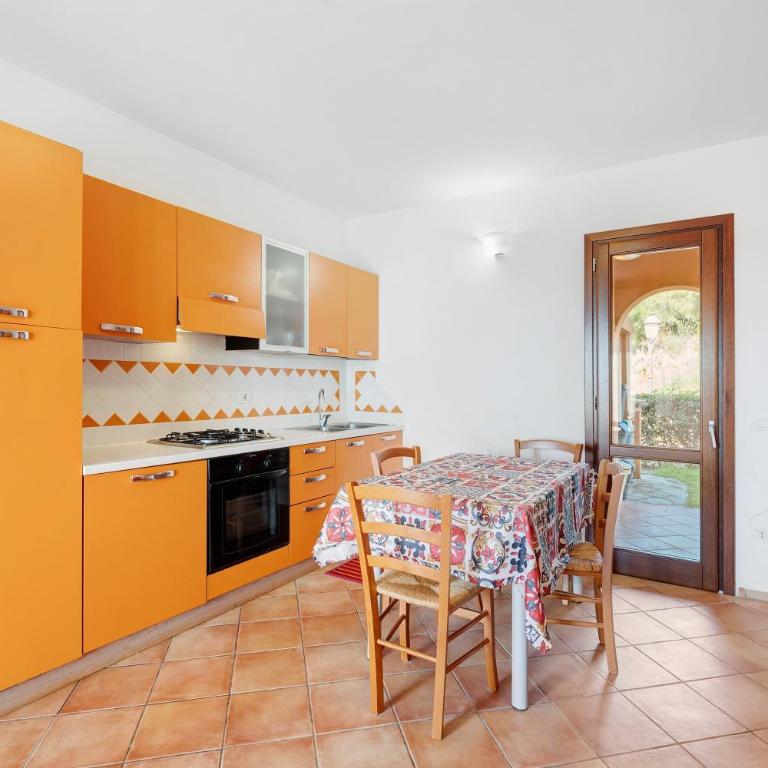 Lu Sulianu- Appartamento T2 - Appartamento Deluxe con 2 Camere da Letto e Vista Giardino - 4