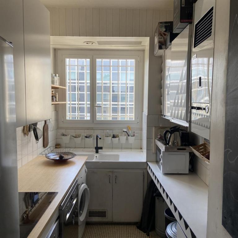 Artist's apartment, View of Sacré-Cœur, Paris 17 - Appartement 2 Chambres - 2