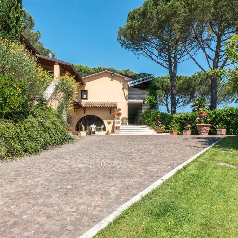 IL VIGNALE 18&2, Emma Villas - Villa - 18