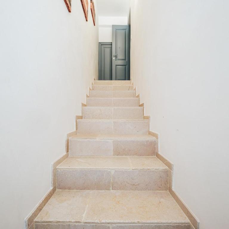 LA TORRE DI MONSIGNORE 12, Emma Villas - Villa - 3