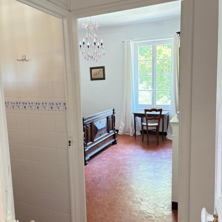 Domaine Du Castellas - Chambre Double avec Salle de Bains Privative - 6