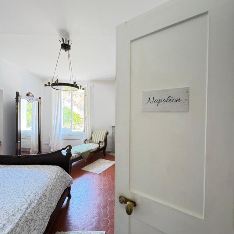 Domaine Du Castellas - Chambre Double avec Salle de Bains Privative - 4