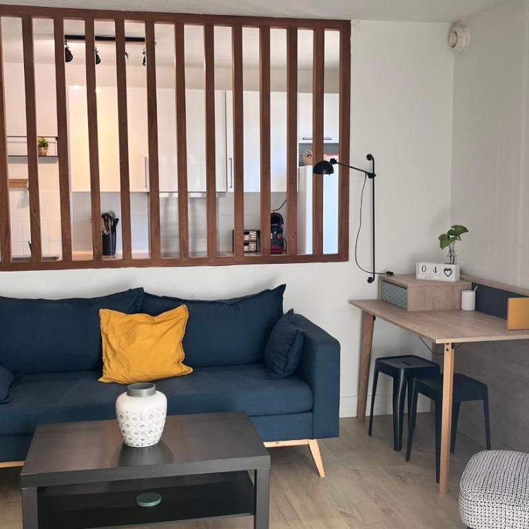 Appartement T3 proche remparts - Two-Bedroom Apartment - 4