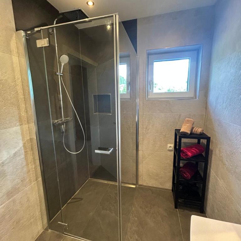 Appartement Bergblick Eben - Apartment mit 2 Schlafzimmern - 17