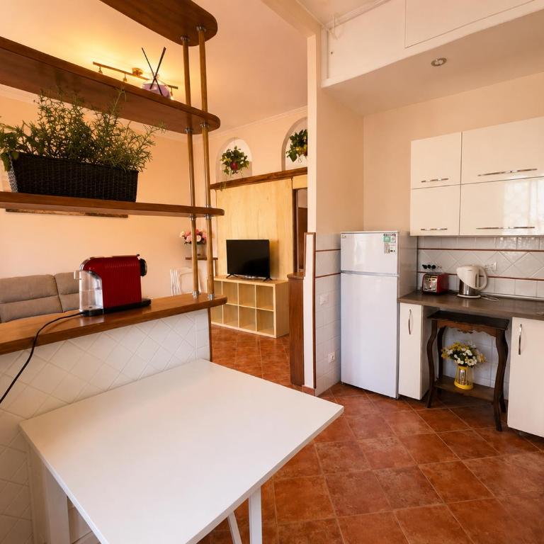 Free parking---5 minutes from the bus stop--- - Appartamento con 3 Camere da Letto - 7