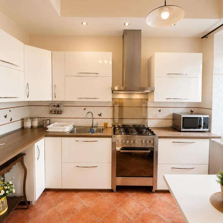 Free parking---5 minutes from the bus stop--- - Appartamento con 3 Camere da Letto - 12