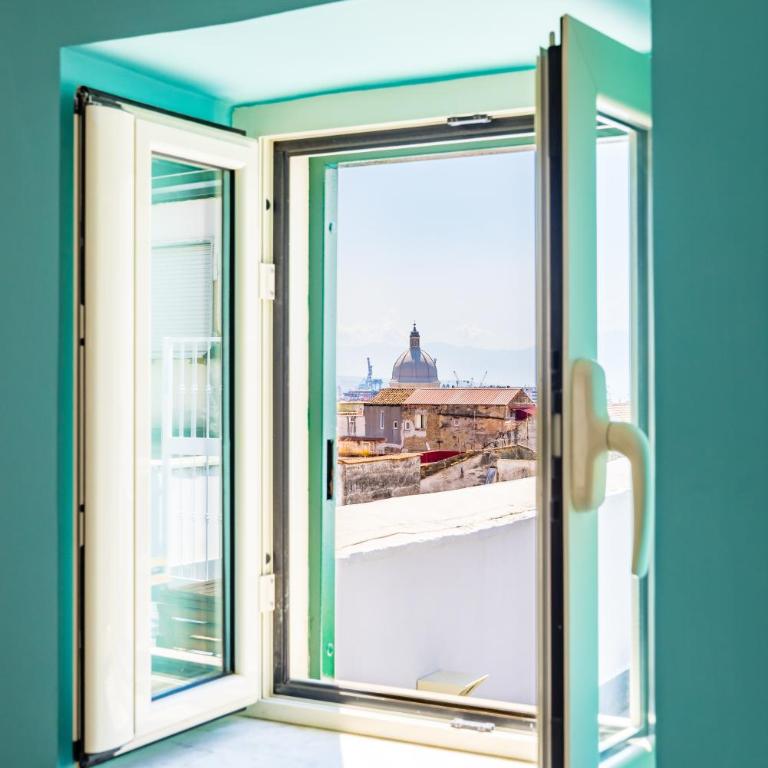 Viewsuvio Two Apartments & Terraces - Three-Bedroom Superior Apartment - 48