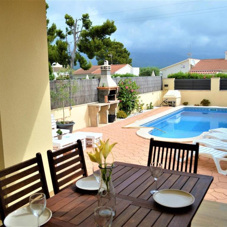 Villa Cardona Tres Calas alquiler turístico - Casa de 4 dormitorios - 2