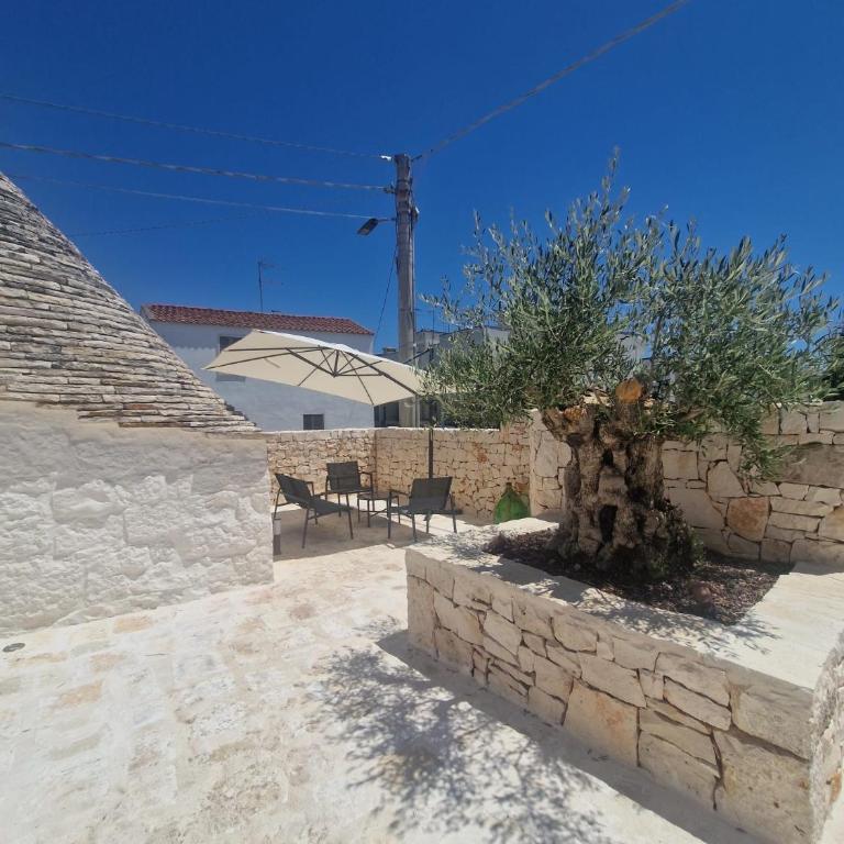 Trulli AURA BIANCA - Camera Deluxe (2 Adulti + 1 Bambino) - 12
