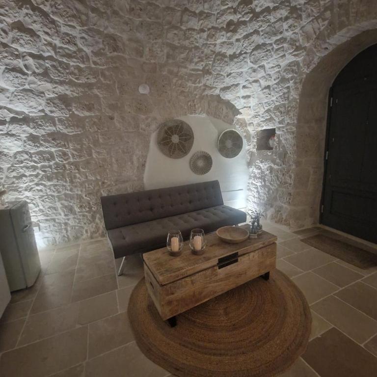 Trulli AURA BIANCA - Camera Deluxe (2 Adulti + 1 Bambino) - 18