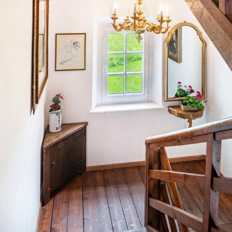 Historic Chateau Soldà Dolomites - Appartamento Superior con Balcone - 36