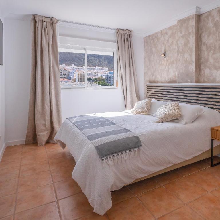 Tenerife Stay Los Cristianos 3 Bedroom Pool Apartment - Apartamento de 3 dormitorios - 13
