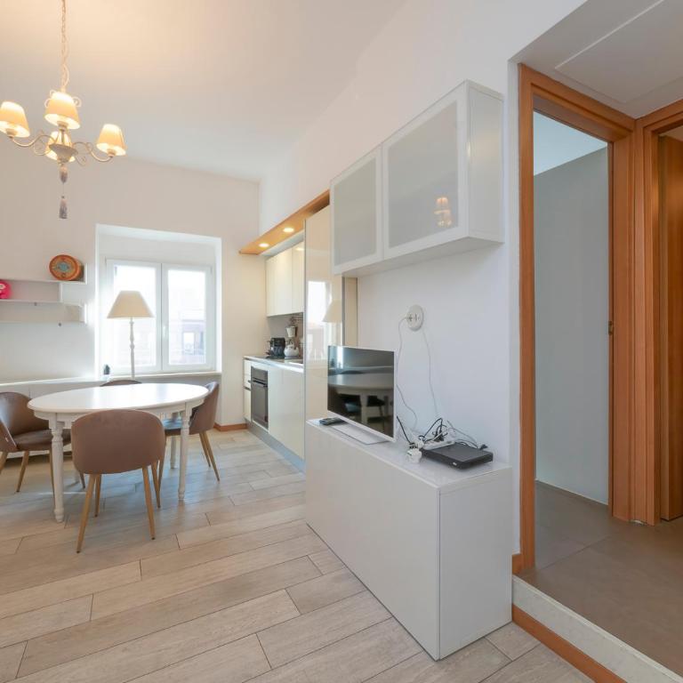 I-Host - Stylish 1BR near Duomo & Navigli - Appartamento con 1 Camera da Letto - 32