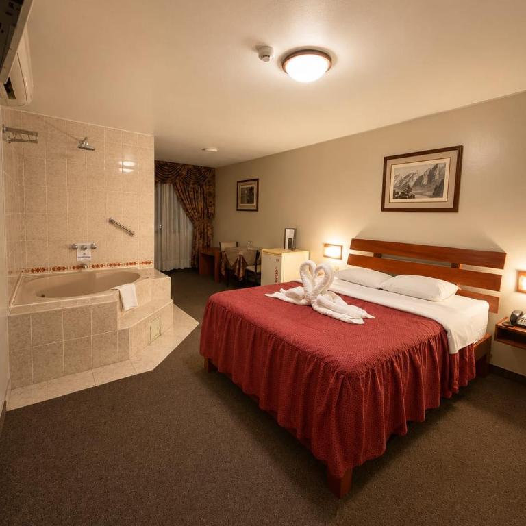 Los Mirtos suite & Hotel - Queen Suite - 6